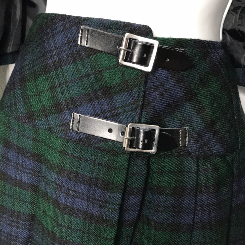 Tartan School Girl - Picture 8 of 14